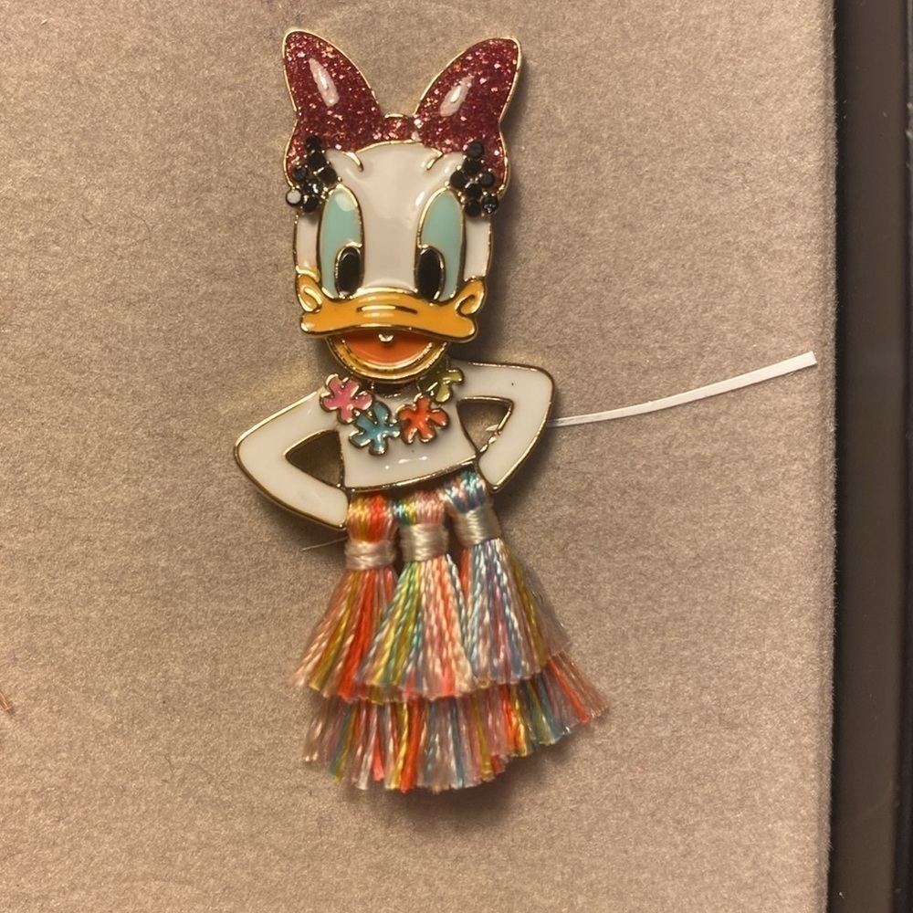 Disney x BaubleBar Daisy Duck Hula Dancer Statement Drop Earrings Pink Boxed NIB - Picture 2 of 4